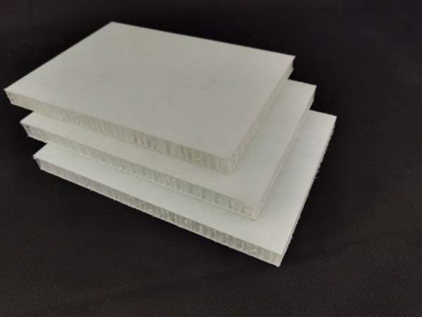 連續纖(xiān)維增強熱塑性(xìng)複合材料（cfrt）預浸(jìn)料的加工方法(fa)