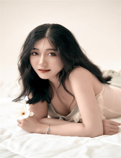 深入探讨：《我和女神有个约会》的技术突破与创新之处——带你了解不为人知的细节